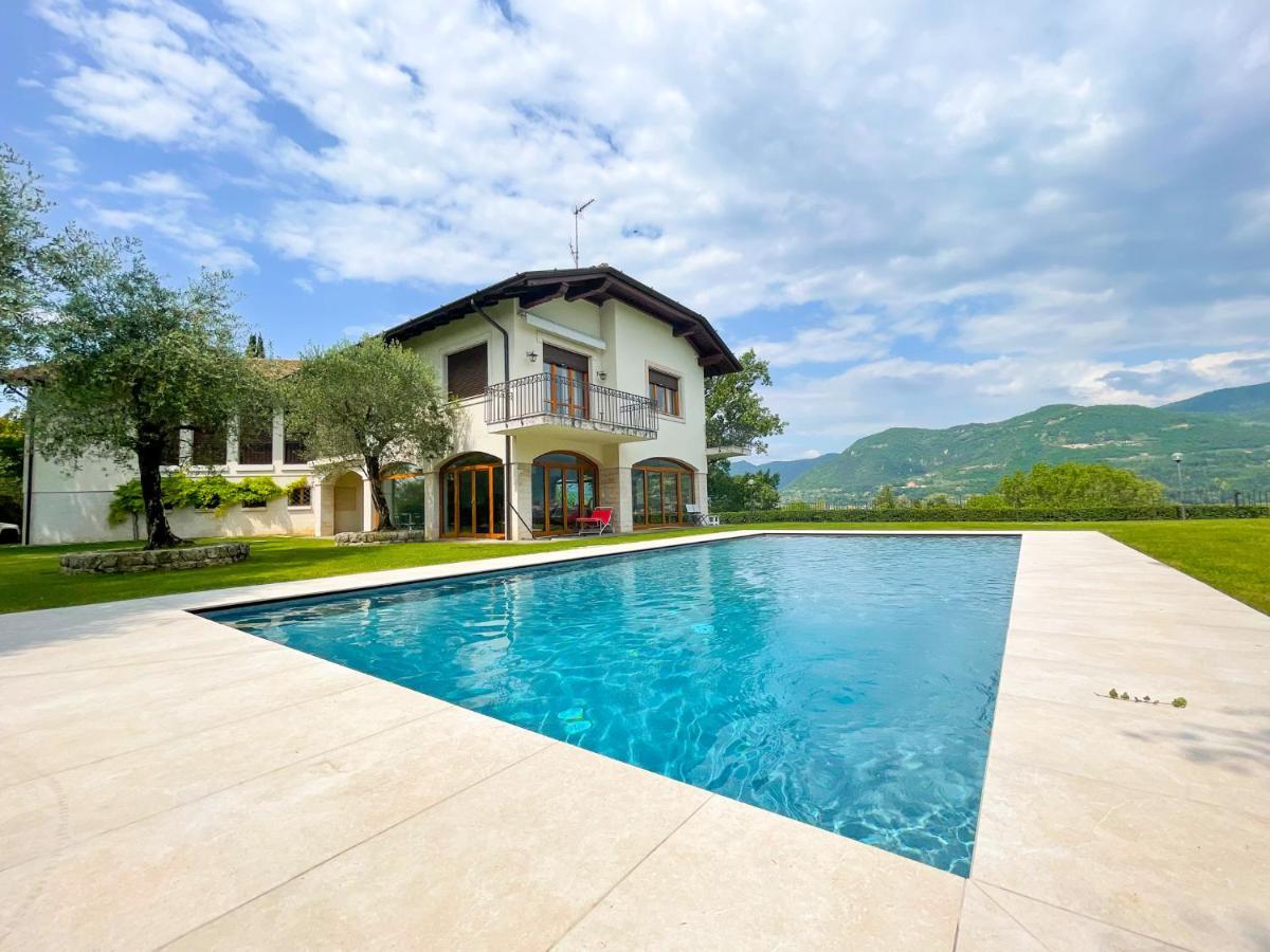 Villa Antonio San Felice del Benaco Esterno foto