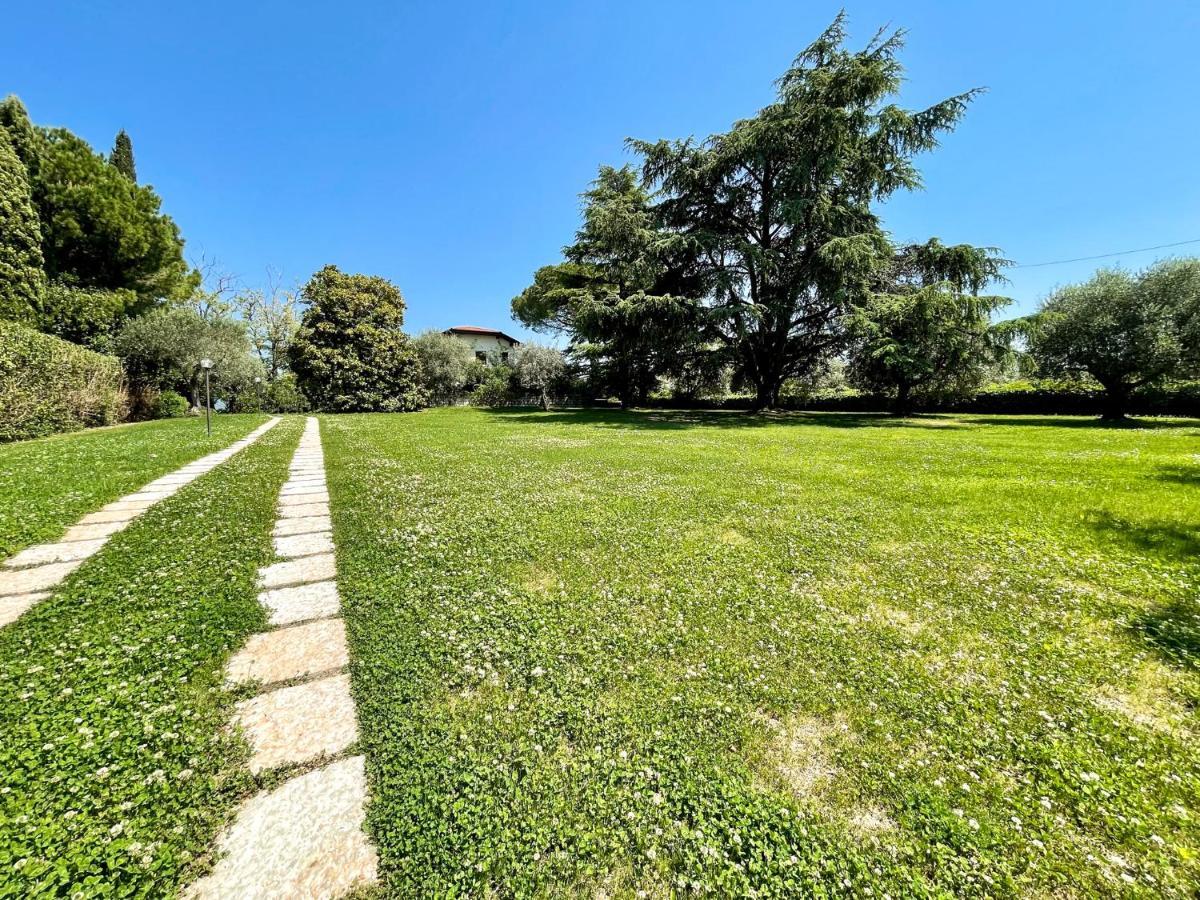 Villa Antonio San Felice del Benaco Esterno foto
