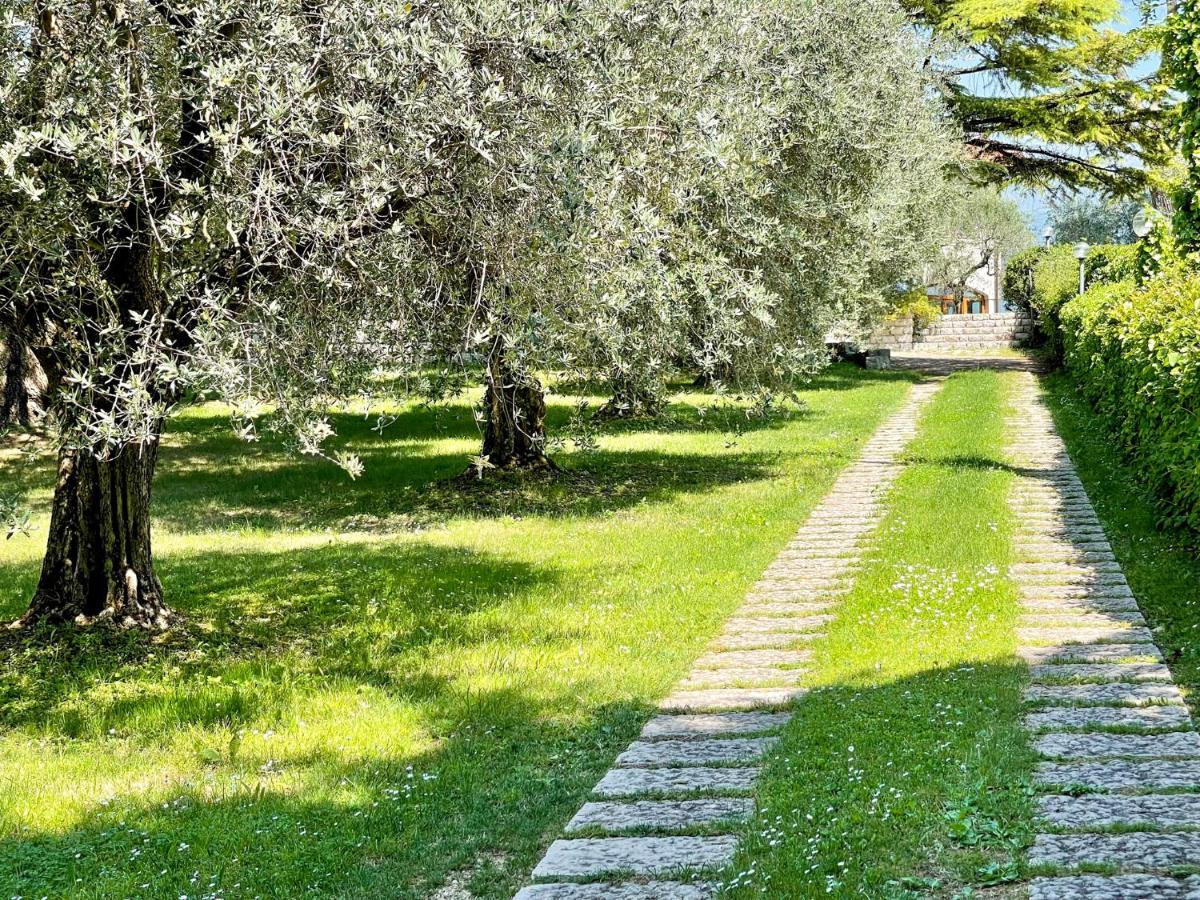 Villa Antonio San Felice del Benaco Esterno foto
